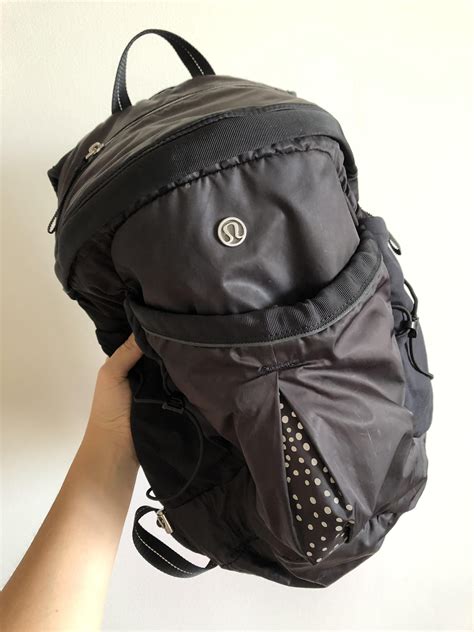 cleaning lululemon backpacks.